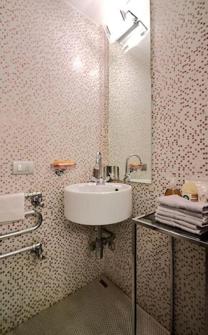 Fioravanti Suite Milano Exterior foto